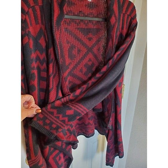 A Knitch Above Womens Sweater Red M Open Front Waterfall Front Ruana Cardigan - Picture 5 of 8